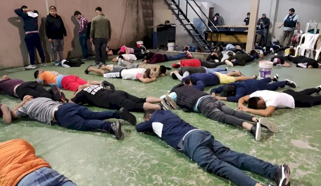 PARAGUAYOS DETENIDOS