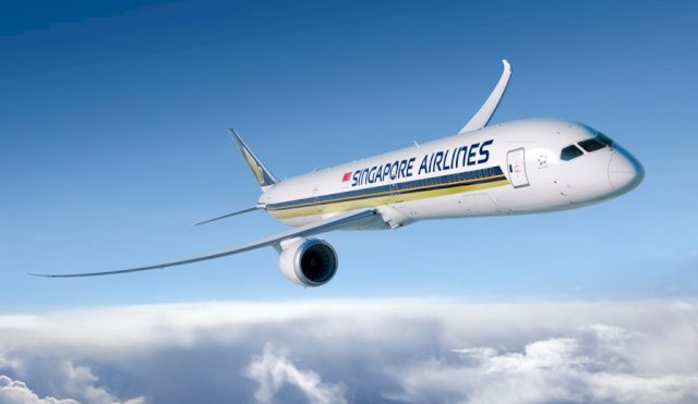  Singapore Airlines