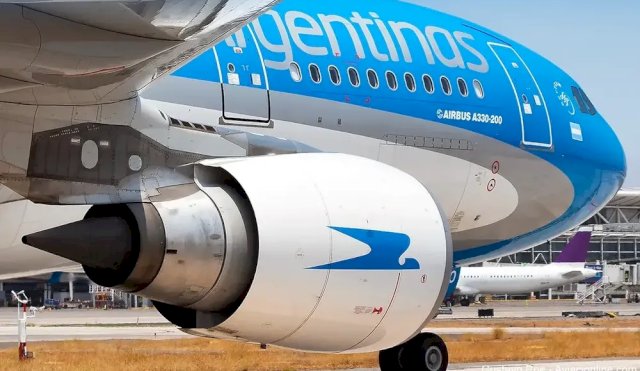 AEROLINEAS 